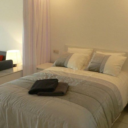 Ferienwohnung Casa Robert y Nergiz Sitio de Calahonda Exterior foto